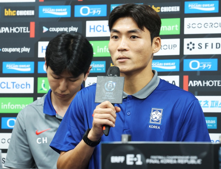 12分钟5次空中对抗,朴镇燮世界杯首秀助韩国2-1捷克