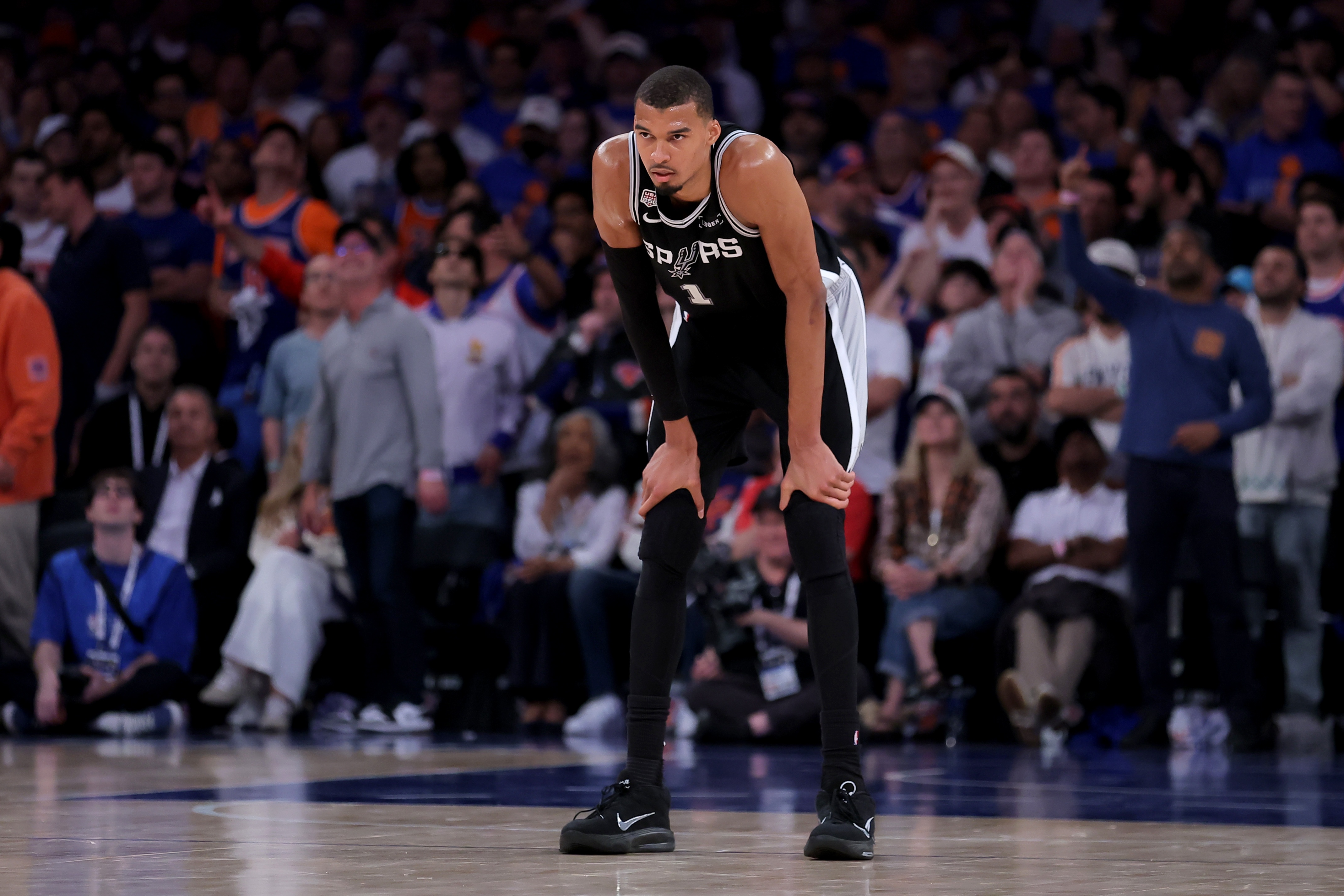 美媒评NBA历史2米18以上长人15强:姚明第四 贾巴尔居首 美媒评NBA历史2米18以上长人15强:姚明第四 贾巴尔居首