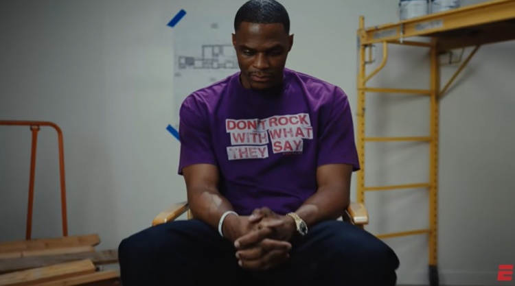威少宣布退役结束18年NBA生涯 三双王正式告别 威少宣布退役结束18年NBA生涯 三双王正式告别
