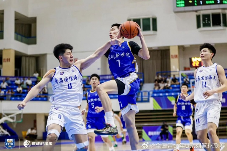 深圳U19预赛7战5胜列第三晋级 吴铠博场均22.6分包揽得分王和抢断王 深圳U19预赛7战5胜列第三晋级 吴铠博场均22.6分包揽得分王和抢断王